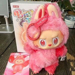 Labubu - Big Into Energy - Love